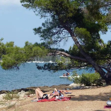 Mobile Homes Pine And Sea - Camping Indije בית נופש פולה