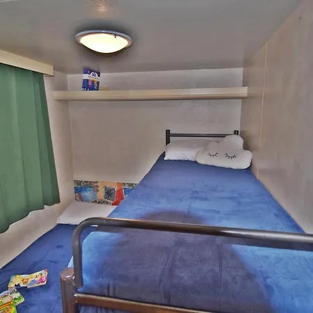 Mobile Homes Pine And Sea - Camping Indije בית נופש פולה